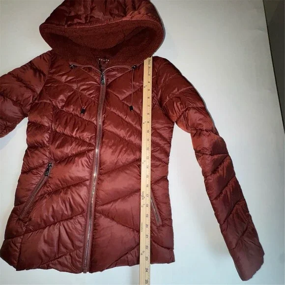 Bernardo Womens XS Rust Brown Criss Cross Hooded Puffer Jacket Fleece Lined Hood - Picture 9 of 11